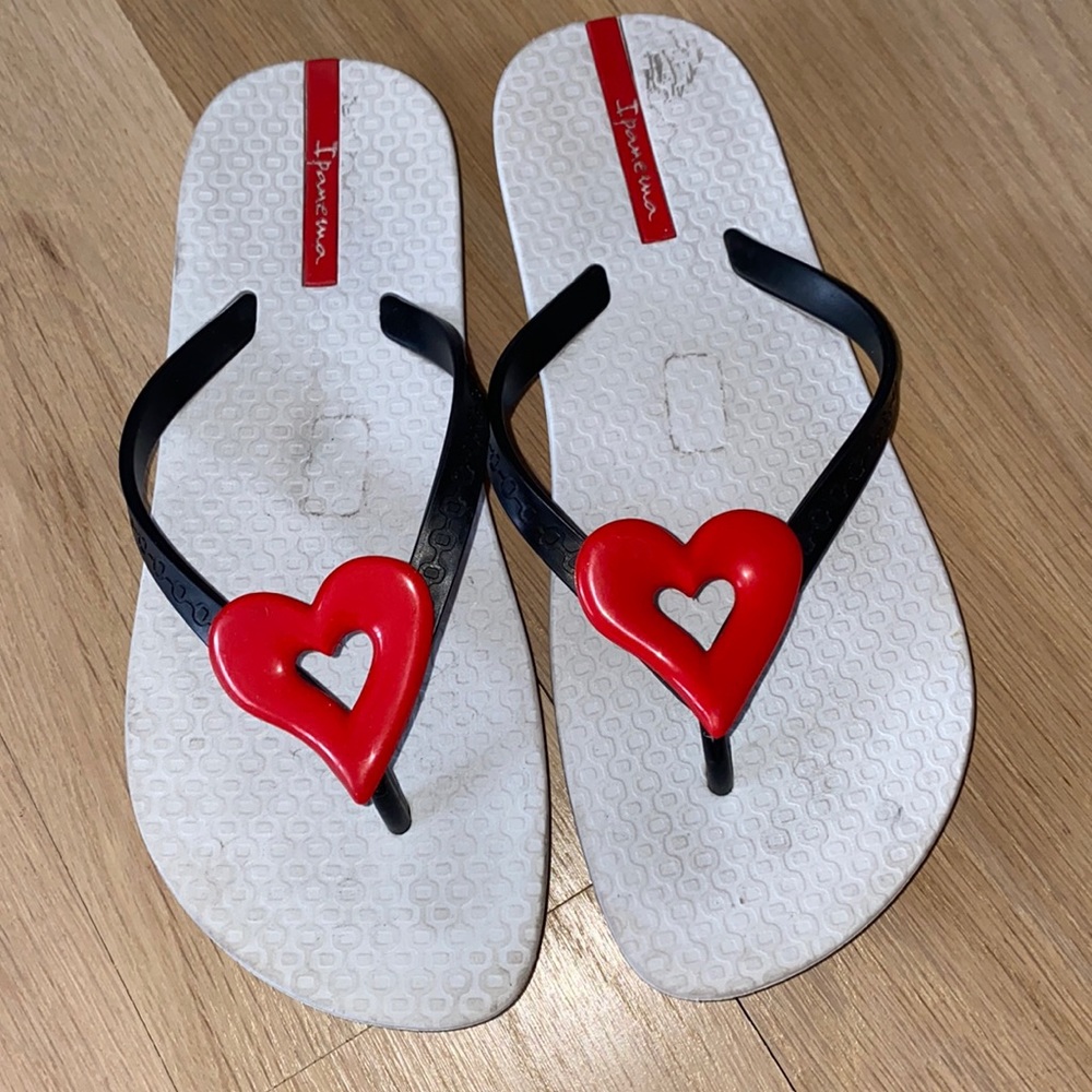 Ipanema flip flops